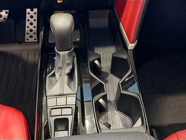 2026 Toyota Camry XSE - Photo 15