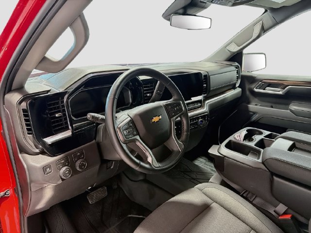 2026 Chevrolet Silverado 1500 LT - Photo 9
