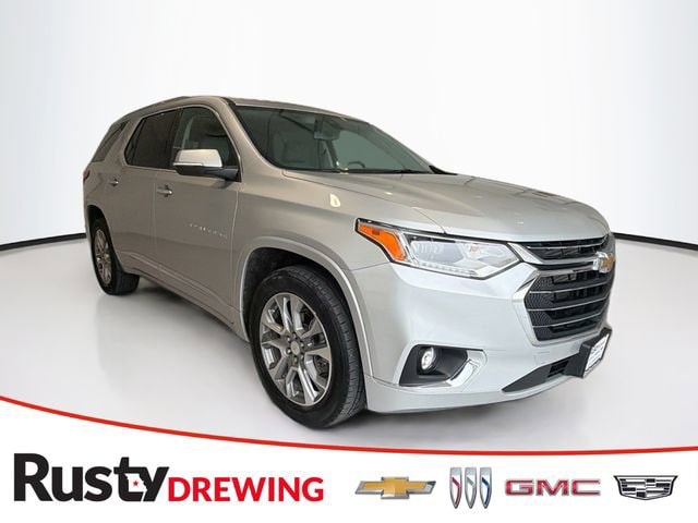 2021 Chevrolet Traverse AWD Premier's photo
