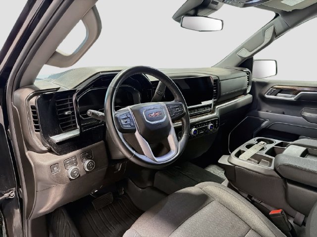 2024 GMC Sierra 1500 Elevation - Photo 9