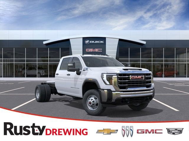 2025 GMC Sierra 3500 Chassis Cab Pro's photo
