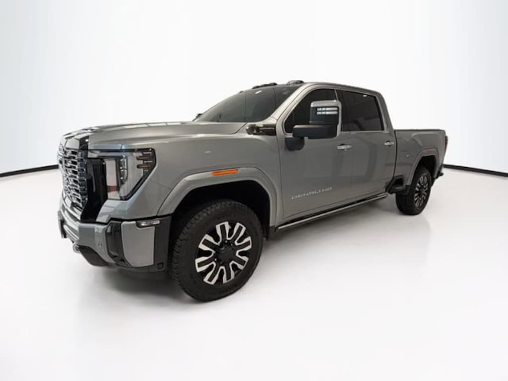 Used 2026 GMC Sierra 2500 HD Denali Ultimate Truck Crew Cab