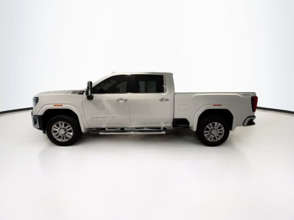 Used 2025 GMC Sierra 2500 HD SLT Truck Crew Cab