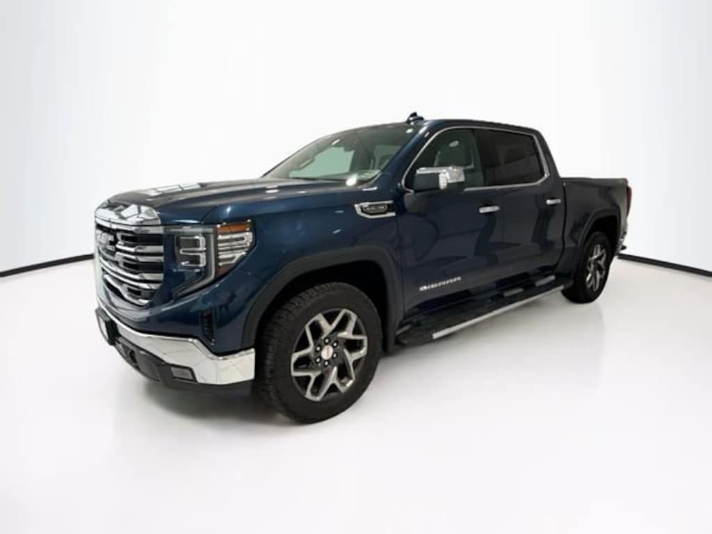 Used 2023 GMC Sierra 1500 SLT Truck Crew Cab