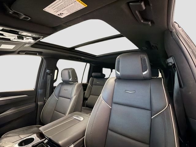 2025 Cadillac Escalade ESV Premium Luxury - Photo 22