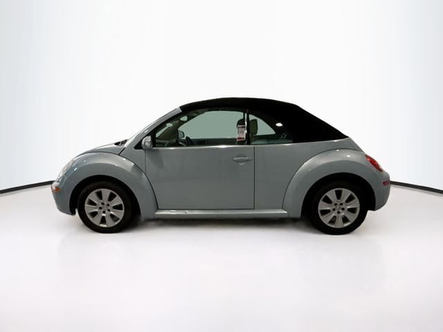 Used 2010 Volkswagen New Beetle Base with VIN 3VWRW3AL3AM003034 for sale in Jefferson City, MO