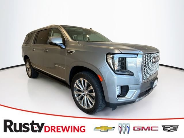 2023 GMC Yukon XL Denali's photo