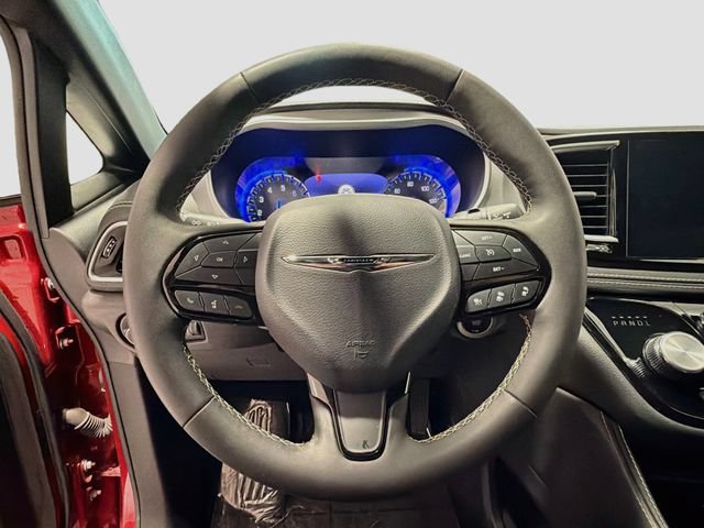 2025 Chrysler Pacifica Limited - Photo 10