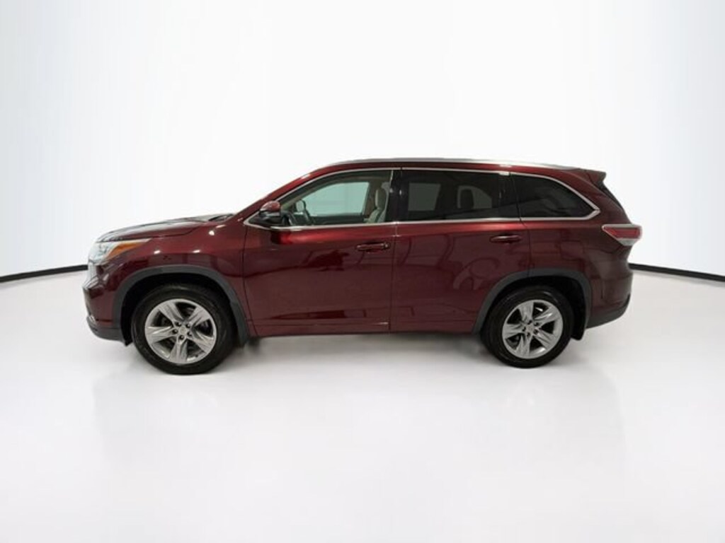 Used 2014 Toyota Highlander Limited V6 SUV