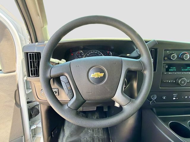 2026 Chevrolet Express Cargo Work Van - Photo 10