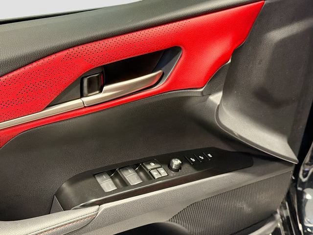 2026 Toyota Camry XSE - Photo 16