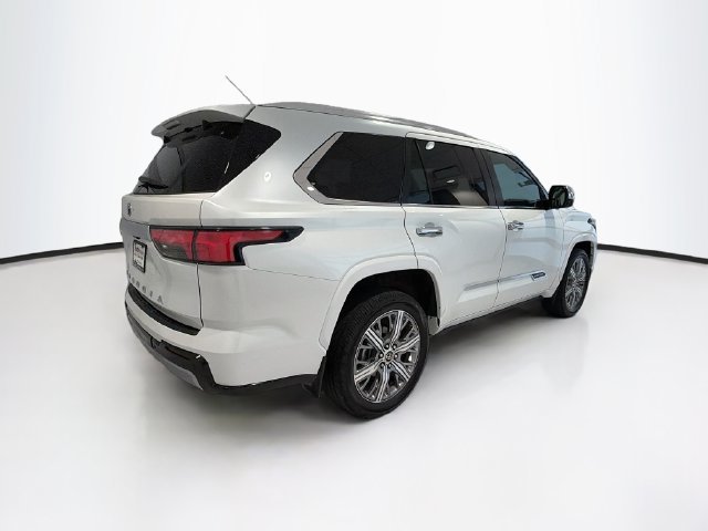 2024 Toyota Sequoia Capstone - Photo 7