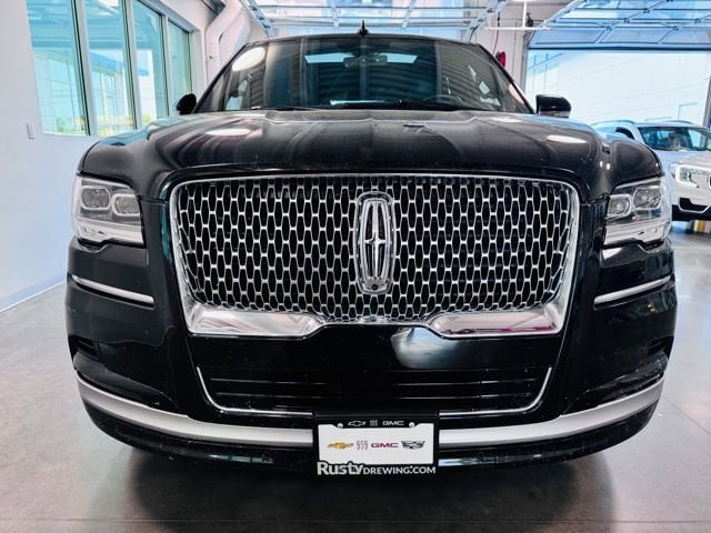 Used 2022 Lincoln Navigator Reserve L with VIN 5LMJJ3LT5NEL10088 for sale in Jefferson City, MO