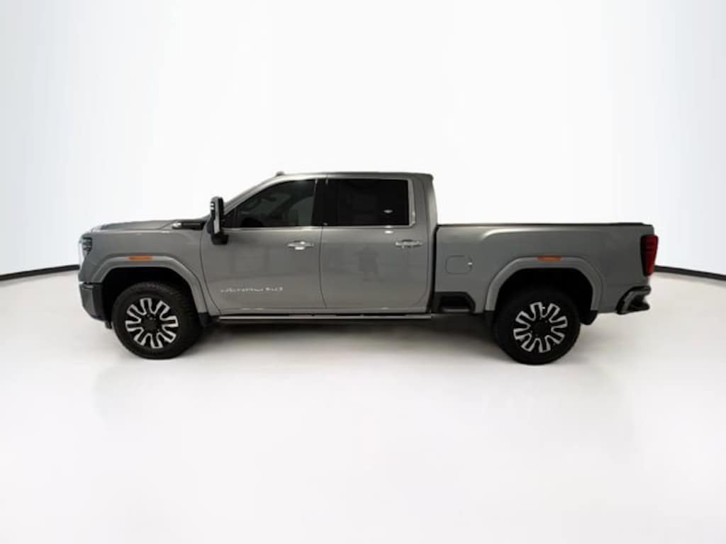Used 2026 GMC Sierra 2500 HD Denali Ultimate Truck Crew Cab
