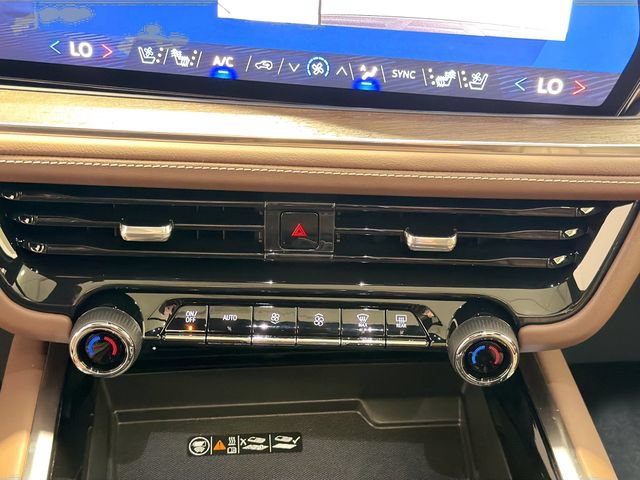 2026 Chevrolet Suburban High Country - Photo 15