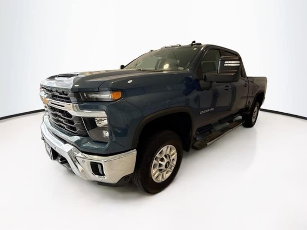 Used 2025 Chevrolet Silverado 2500 HD LT Truck Crew Cab