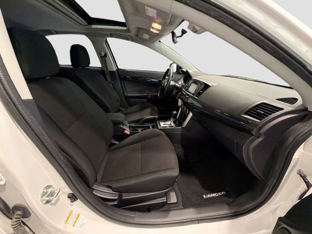 2017 Mitsubishi Lancer ES - Photo 23