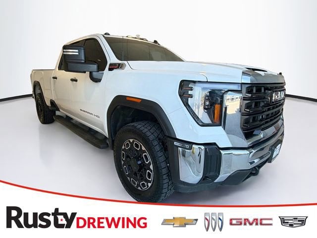 2024 GMC Sierra 4WD Crew Cab Standard Box Pro's photo