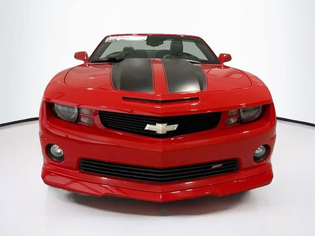 Used 2011 Chevrolet Camaro 2SS with VIN 2G1FK3DJ8B9199292 for sale in Jefferson City, MO