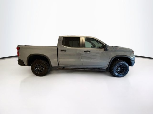 2024 Chevrolet Silverado 1500 ZR2 - Photo 8