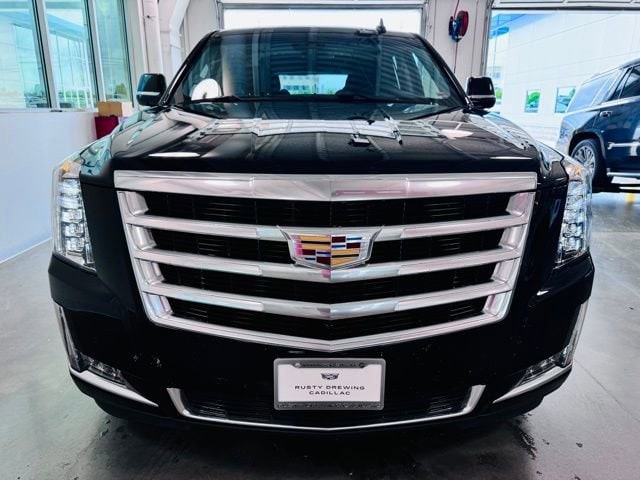 Used 2019 Cadillac Escalade Luxury with VIN 1GYS4BKJ4KR390723 for sale in Jefferson City, MO