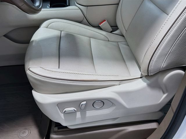 2021 GMC Yukon XL Denali - Photo 19
