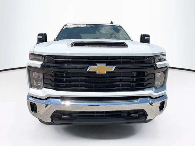 2026 Chevrolet Silverado 2500 HD Work Truck - Photo 2