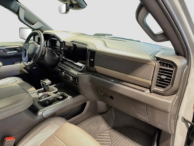 2024 Chevrolet Silverado 1500 ZR2 - Photo 26
