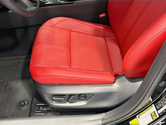 2026 Toyota Camry XSE - Photo 17