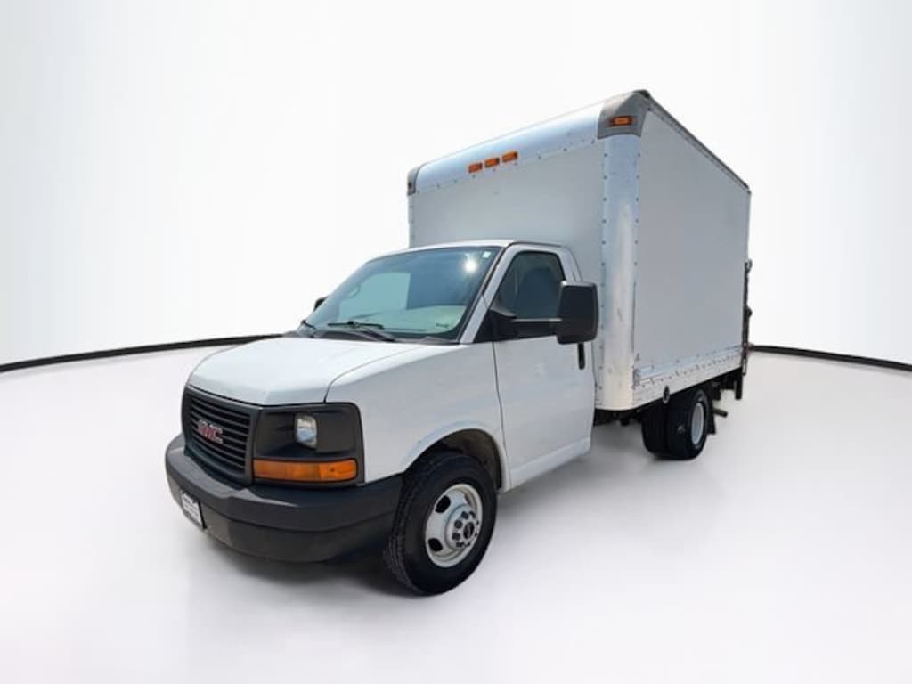 Used 2014 GMC Savana Cutaway 3500 3500 Truck