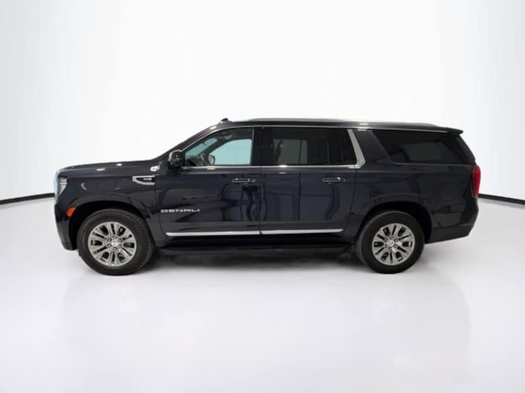 Used 2024 GMC Yukon XL Denali SUV