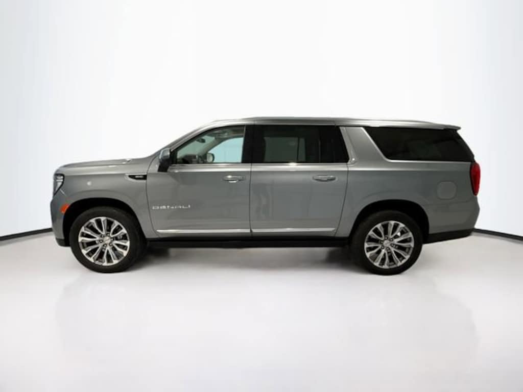 Used 2023 GMC Yukon XL Denali SUV