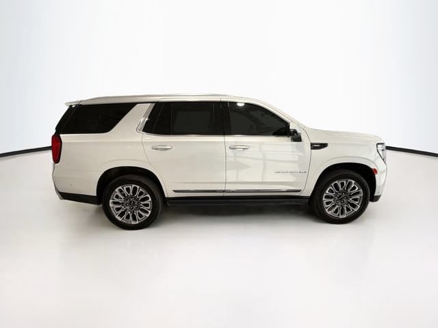 2023 GMC Yukon Denali Ultimate - Photo 8