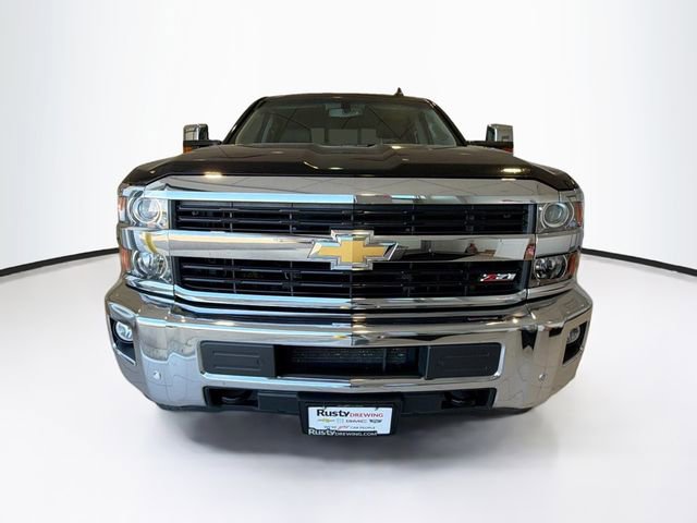 2015 Chevrolet Silverado 2500HD LTZ photo 2