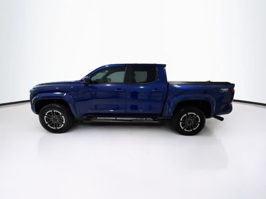 Used 2025 Toyota Tacoma 4WD SR Truck Double Cab