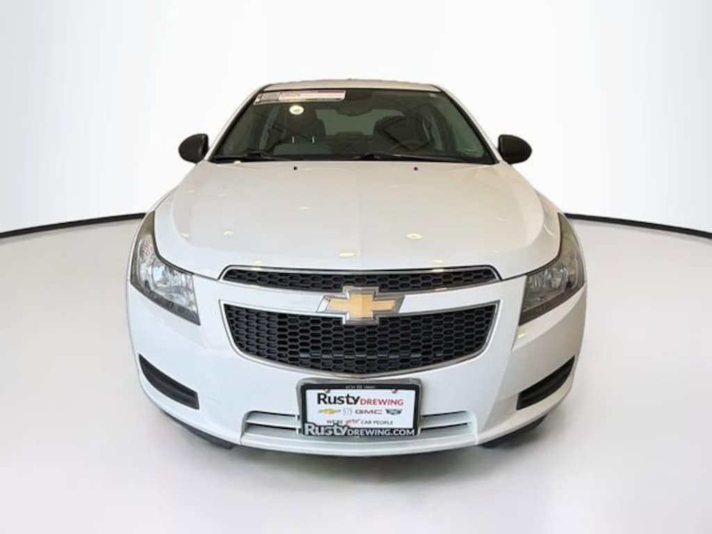 Used 2013 Chevrolet Cruze LS Sedan