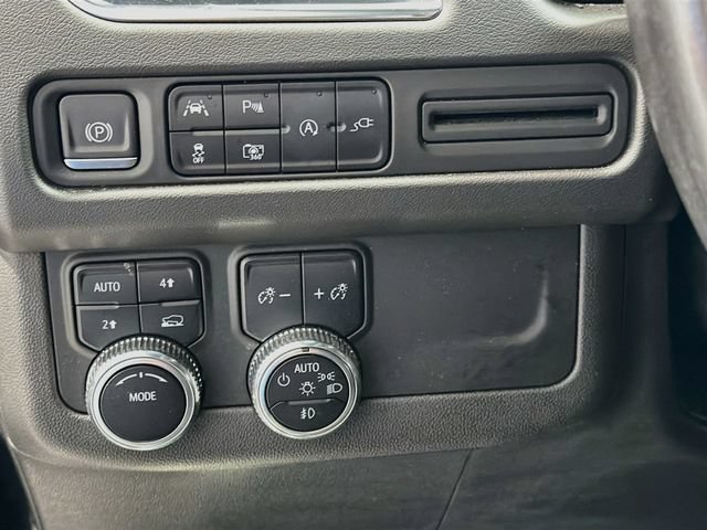 2022 GMC Yukon XL SLT - Photo 10