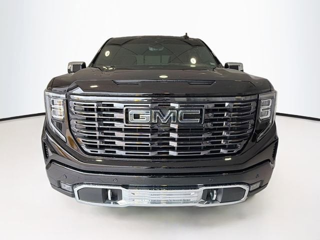 2026 GMC Sierra 1500 Denali Ultimate - Photo 2