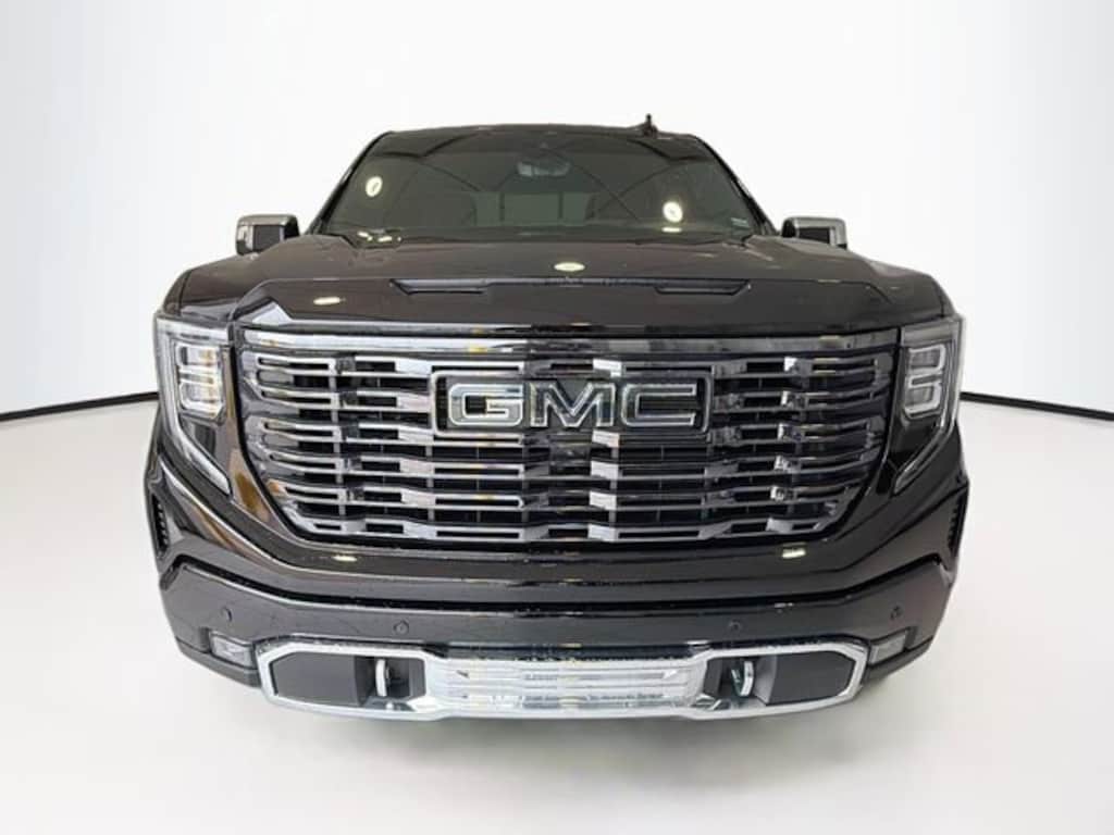 Used 2026 GMC Sierra 1500 Denali Ultimate Truck Crew Cab
