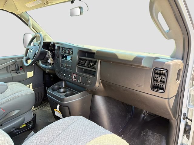 2026 Chevrolet Express Cargo Work Van - Photo 21