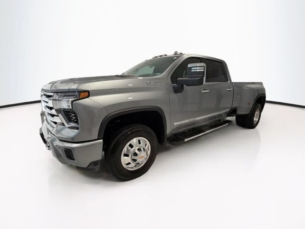 Used 2025 Chevrolet Silverado 3500 HD High Country DRW Truck Crew Cab