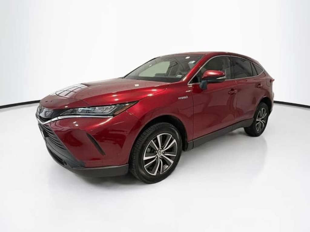 Used 2021 Toyota Venza LE SUV