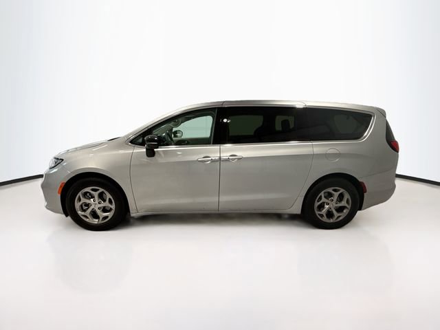 2024 Chrysler Pacifica Limited photo 4