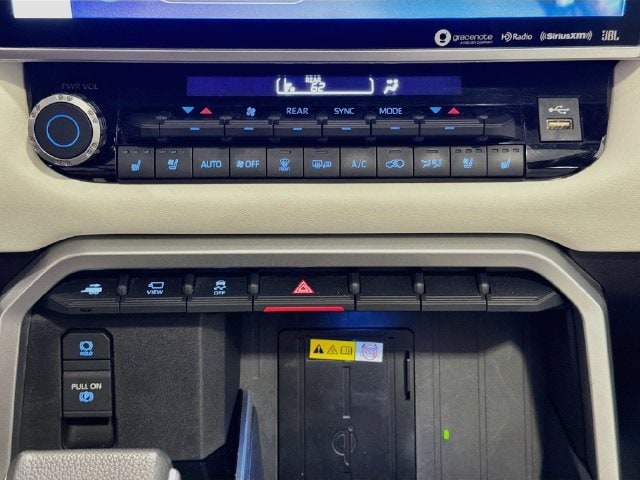 2024 Toyota Sequoia Capstone - Photo 14