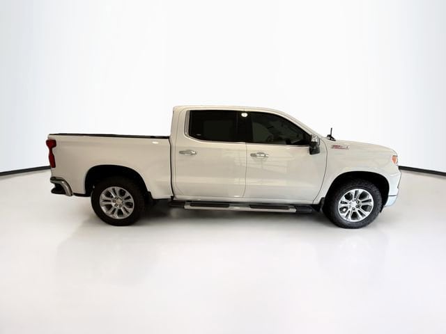 2026 Chevrolet Silverado 1500 LTZ - Photo 7