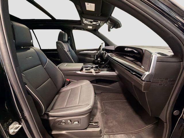 2025 Cadillac Escalade ESV Premium Luxury - Photo 28