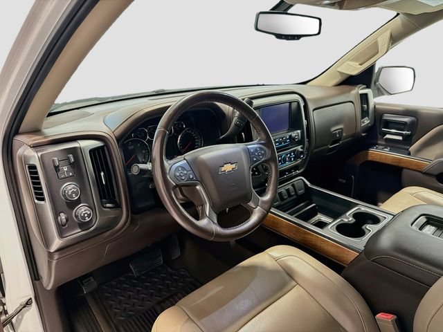 2017 Chevrolet Silverado 1500 LTZ - Photo 9