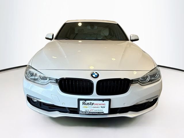 Used 2016 BMW 3 Series 328i with VIN WBA8E3G55GNT26748 for sale in Jefferson City, MO