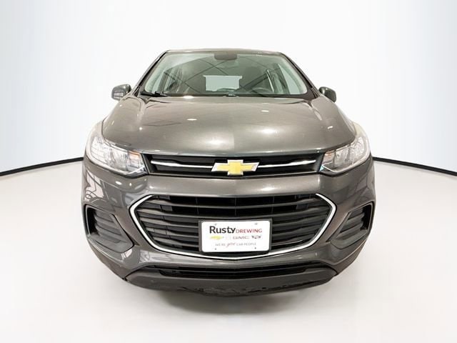Used 2019 Chevrolet Trax LS with VIN 3GNCJKSB8KL157132 for sale in Jefferson City, MO