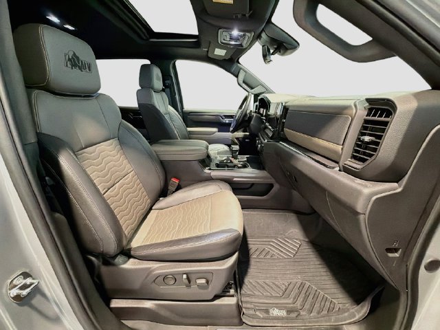 2024 Chevrolet Silverado 1500 ZR2 - Photo 25